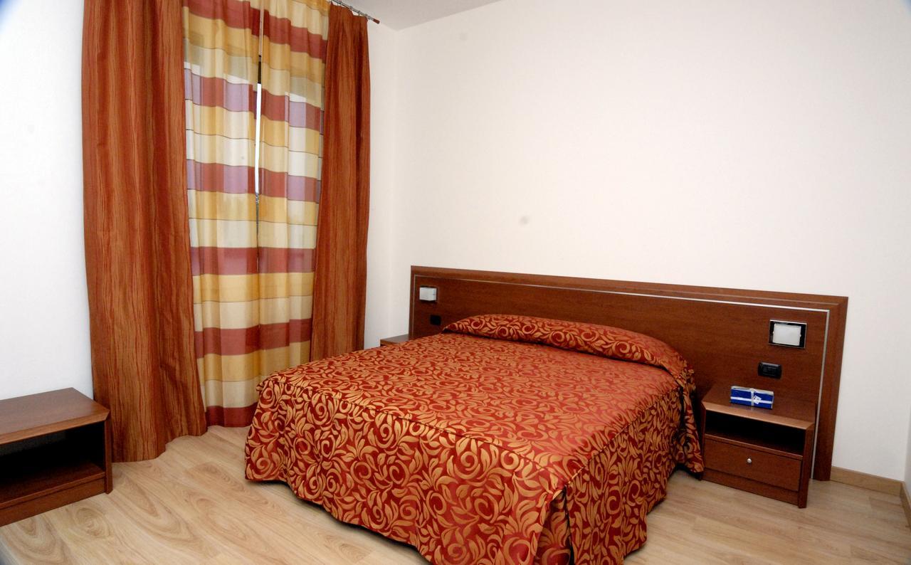 Hotel Eolo Sermide Extérieur photo