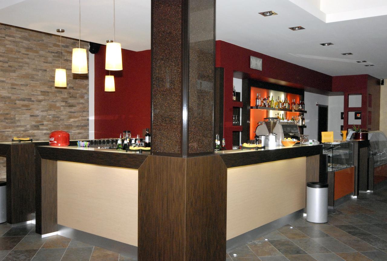 Hotel Eolo Sermide Extérieur photo