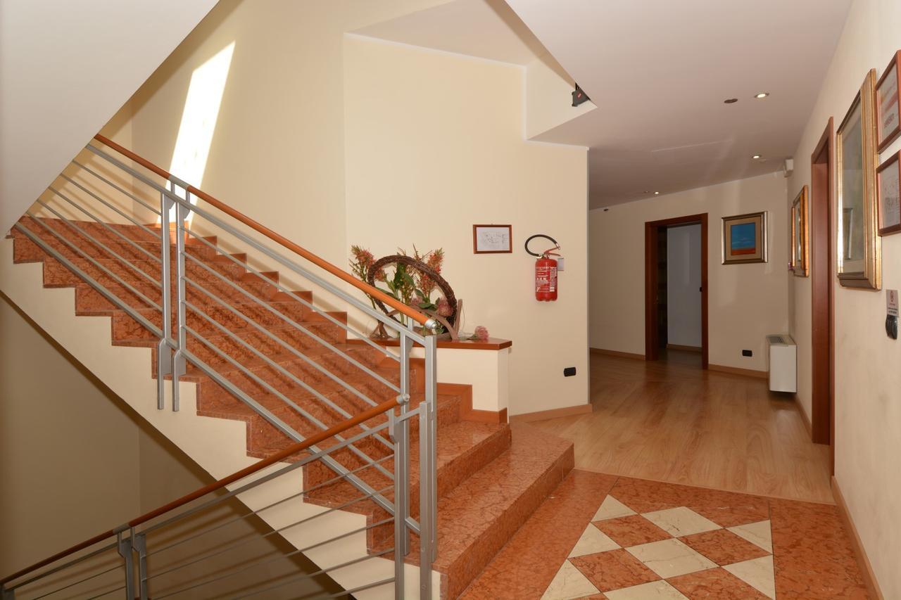 Hotel Eolo Sermide Extérieur photo